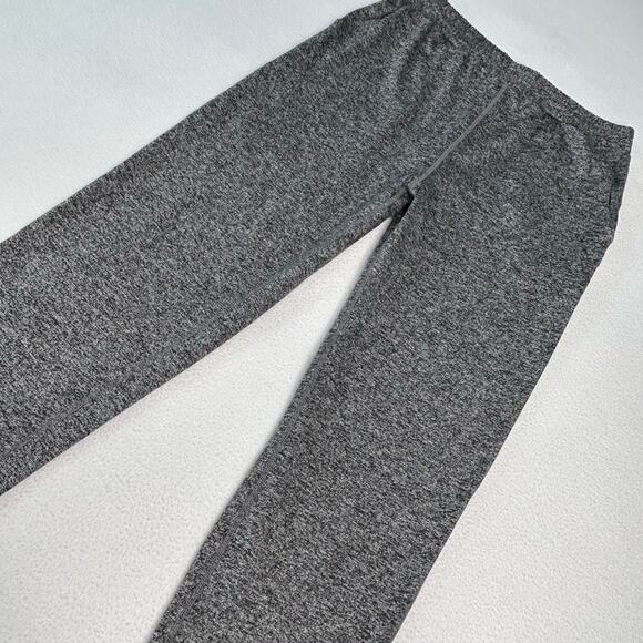 Vuori Women's Size XS Boyfriend Sweatpant DreamKnit Heather Gray VW457